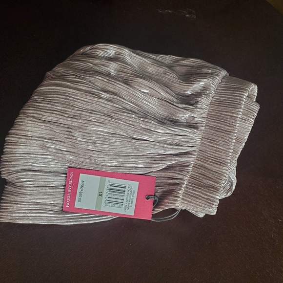 Vince Camuto Skirt 1x Nordstrom's Special Edition - Picture 5 of 11